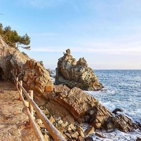 Somriu Apartament Fenals Platja Lloret de Mar Kültér fotó