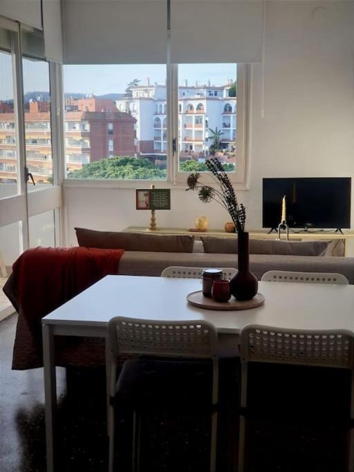Somriu Apartament Fenals Platja Lloret de Mar Kültér fotó