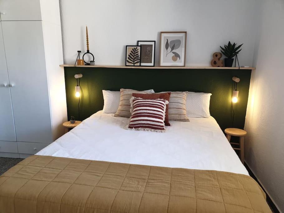 Somriu Apartament Fenals Platja Lloret de Mar Kültér fotó