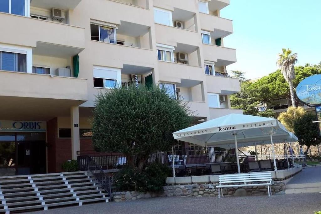 Somriu Apartament Fenals Platja Lloret de Mar Kültér fotó